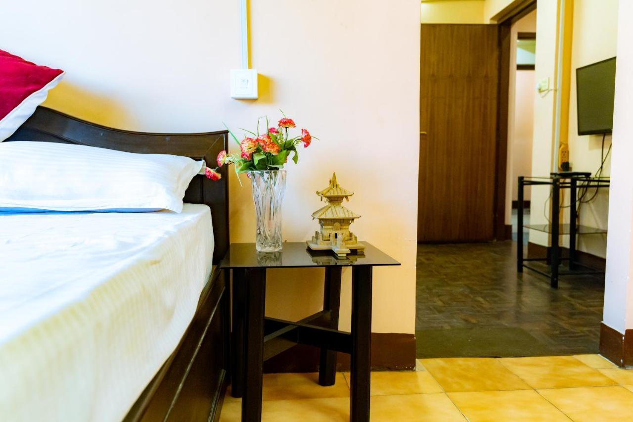 Kbb Hotel And Apartments Hosted By Hostmandu Lalitpur Buitenkant foto