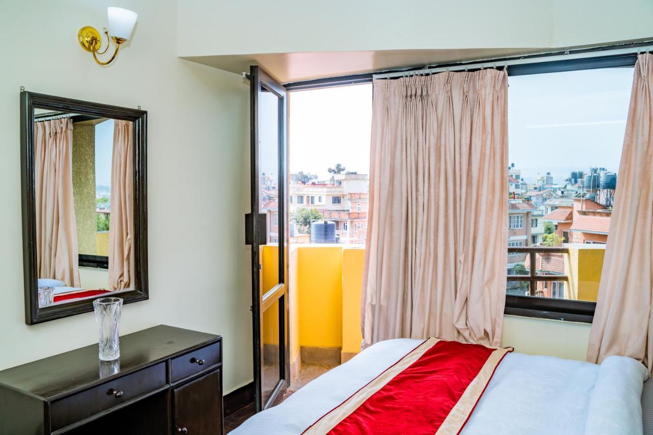 Kbb Hotel And Apartments Hosted By Hostmandu Lalitpur Buitenkant foto