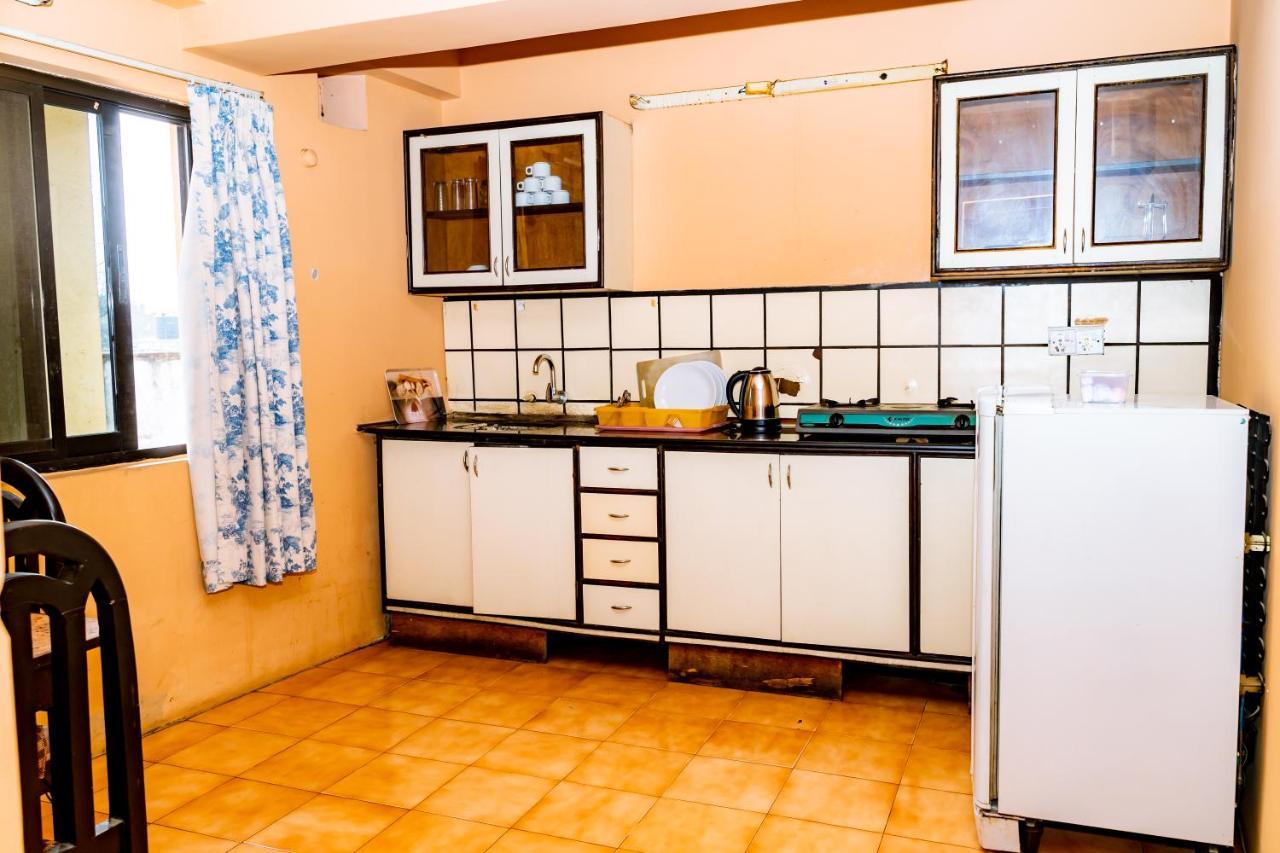 Kbb Hotel And Apartments Hosted By Hostmandu Lalitpur Buitenkant foto