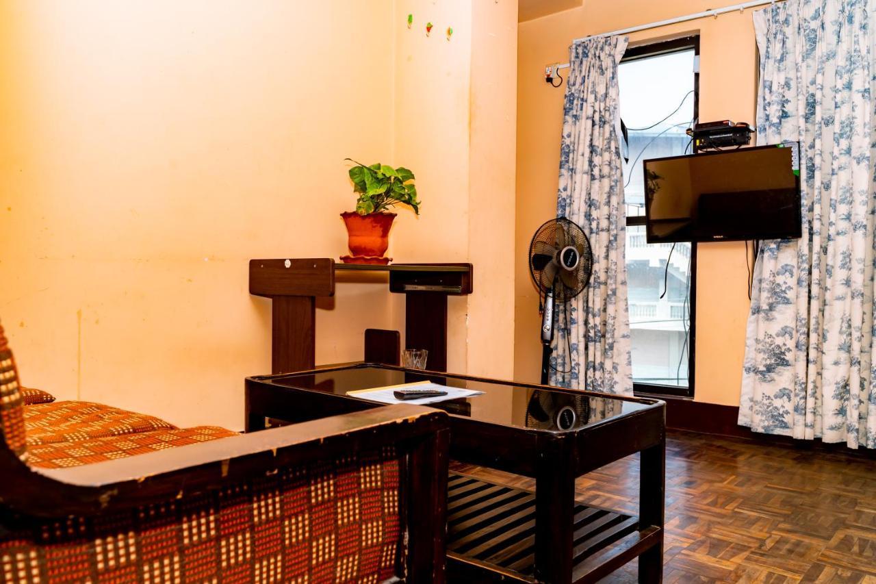 Kbb Hotel And Apartments Hosted By Hostmandu Lalitpur Buitenkant foto